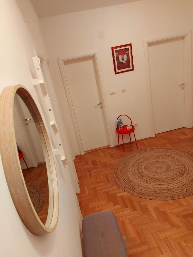 Ema Central Apartment 2 Novi Sad Extérieur photo